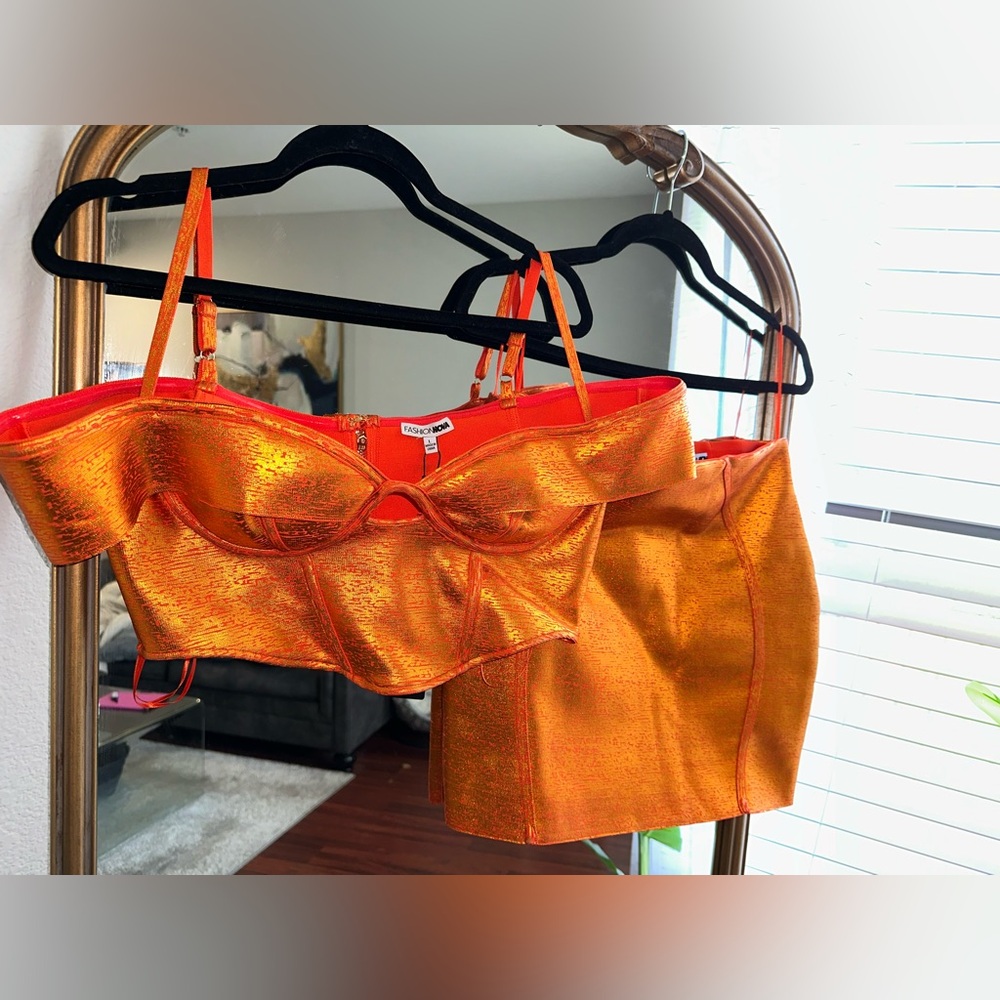 Fashion Nova orange 2 piece